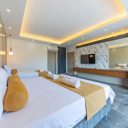 Estelia / Kalkan Hotel 4*